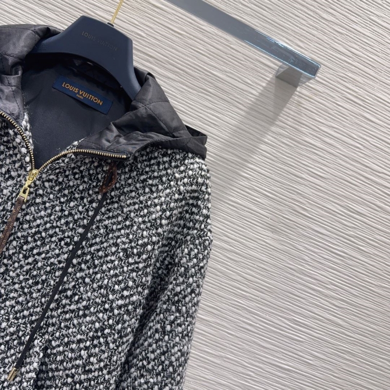 l0vis Vvtt0n outwear